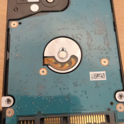 Toshiba MQ01ABF050 hard drive used, 2.5 inch SATA 3