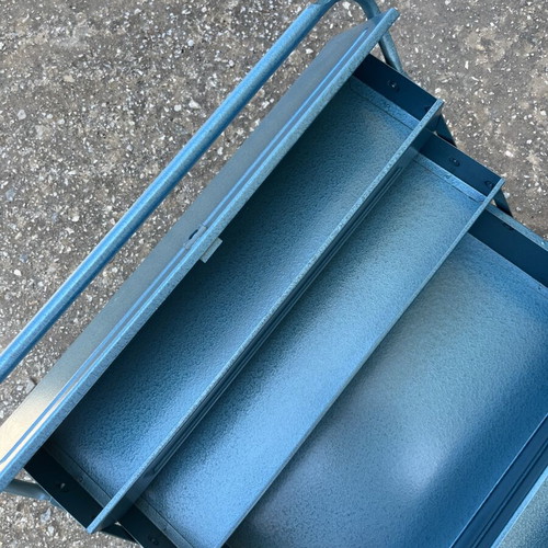 Metal Cantilever Toolbox new with three levels