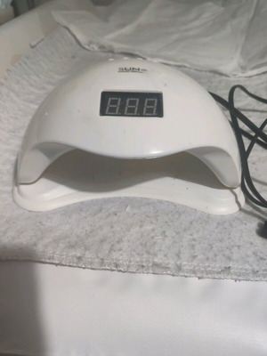 Nail lamp used