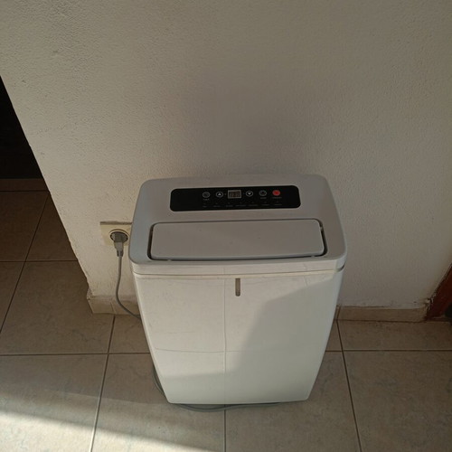 Eurolamp Dehumidifier 20L/24h New with Warranty
