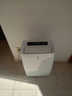 Eurolamp Dehumidifier 20L/24h New with Warranty