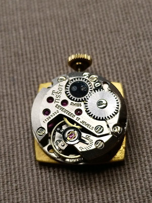 Tissot Stylist caliber 709-2 γυναικείο ρολόι σαν καινούργιο, χρυσαφί