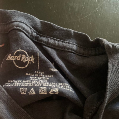 Messi Hard Rock Cafe T shirt large and Nike Brooklyn Nets T shirt gift