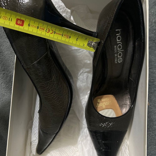 Haralas pumps like new, brown, size 38 1/2