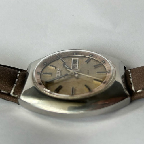 Vintage Citizen wristwatch used, automatic and manual, beige and silver
