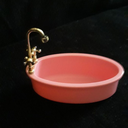 Vintage bathtubs like new, pack of 2 for bathroom decoration