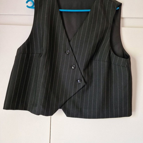 Unisex vest H&M new, black with thin stripes