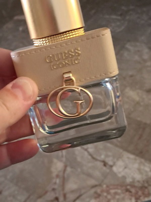 Guess perfume bottle like new, empty