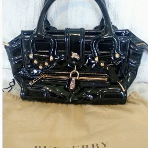 Burberry black patent leather handbag like new