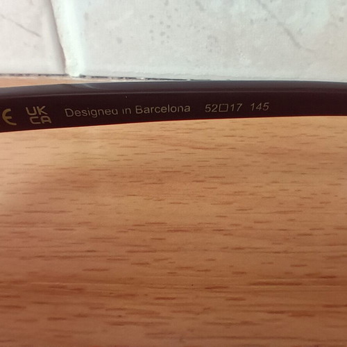 Meller sunglasses like new, brown frame