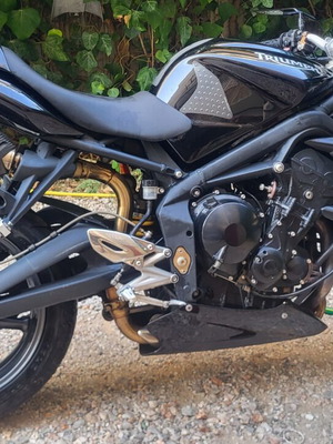 Triumph Street Triple 675 μοτοσυκλέτα 2008, μαύρο