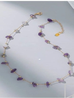 Κολιέ με αμέθυστους σε επιχρυσωμένη αλυσίδα ανοξείδωτου