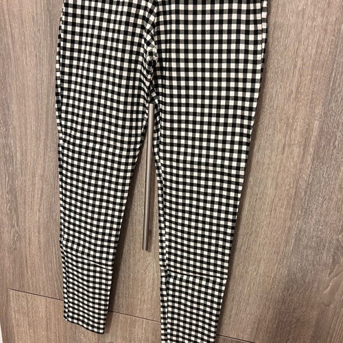 Zara women's checkered leggings like new, size L, black and white