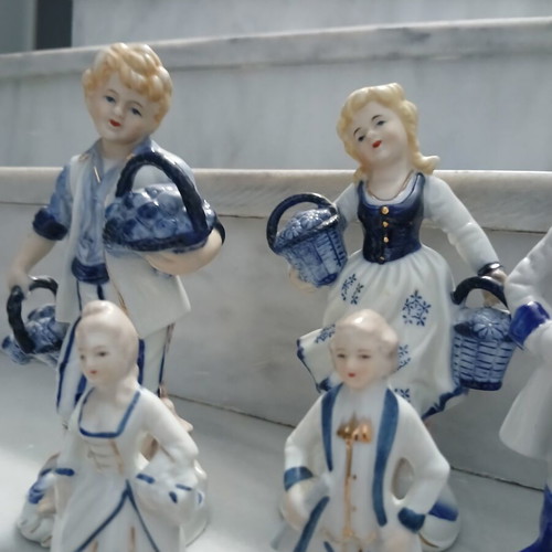 Porcelain decorative figurines set of 5, vintage