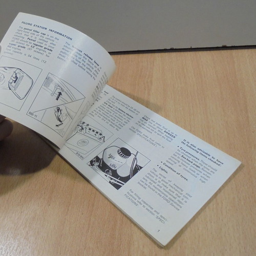 Ford Taunus old promotional brochure - manual used