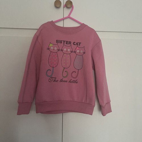 Children's winter sweatshirts used, ages 6-7