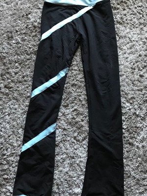 Ice skating leggings kids like new, black size 134 cm