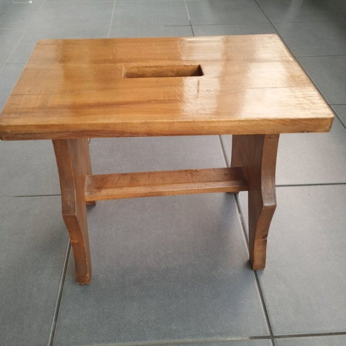Handmade stool from solid wood, like new, 40x25x33cm