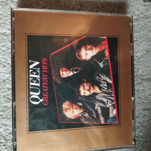 Queen Greatest Hits 1&2 CD used, two CDs with booklet