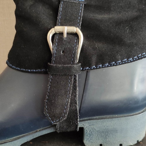Galotses boots used with suede leather and fur lining, size 39