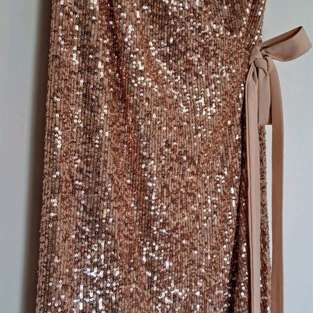 JusTop dress with pink sequins new, S-M