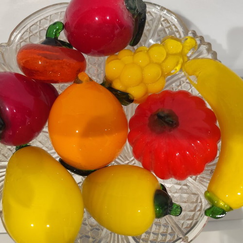 Vintage glass fruit set, 9 pieces, Murano style