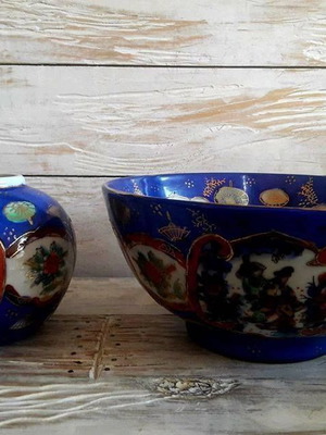 Satsuma handmade Japanese porcelain set used