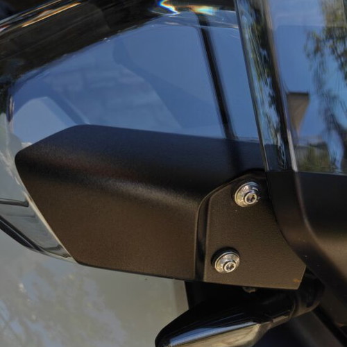Bmw Ce04 Exclusive OEM Windscreen like new with Hand Protectors