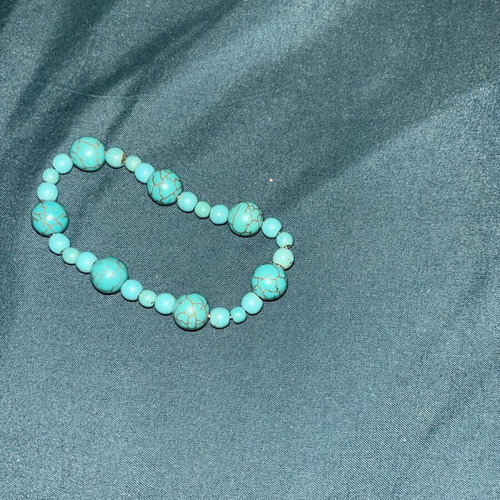 Handmade bracelet with beads new, blue