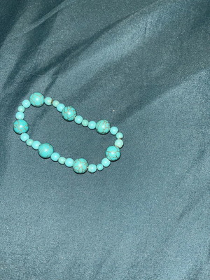 Handmade bracelet with beads new, blue
