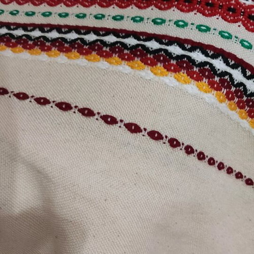 Traditional cotton tablecloth like new 124x128