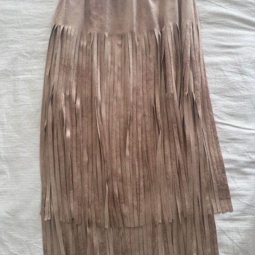 Fringe Skirt beige suede look, like new, fits S-M