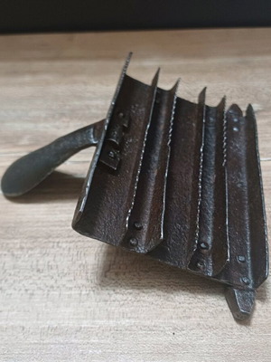 Horse scraper used, old French metal