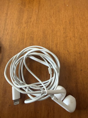 EarPods Lightning original Apple used