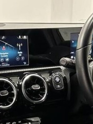 Mercedes-Benz A W177 screen with control unit like new