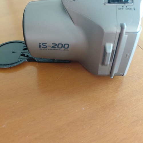 Olympus IS200 camera like new with built-in lens and case