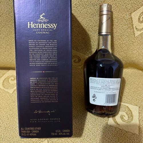 Hennessy Very Special Cognac 750ml 40%alc new sealed
