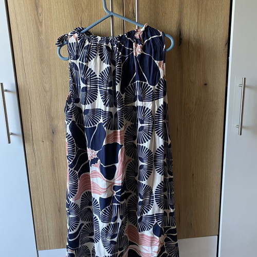 Cotton Sleeveless Floral Midi Dress like new, multicolor