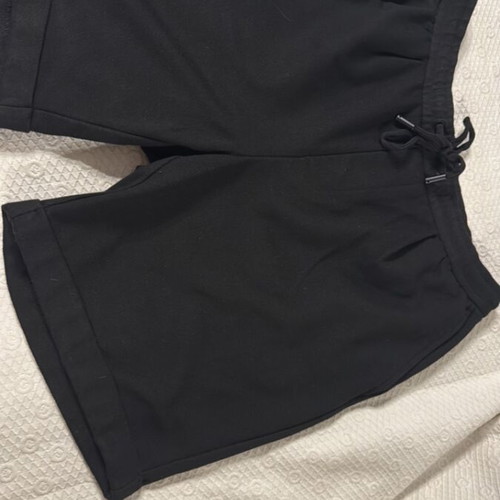 Zara shorts black size L like new