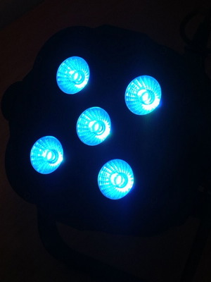 Προβολείς LED Stairville Quad Par Profile 5x8W RGBW σαν καινούργιοι σετ 6 τεμαχίων