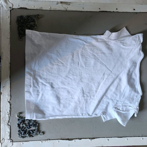 Disneyland T-shirt used, size 110 cm for 5 years old