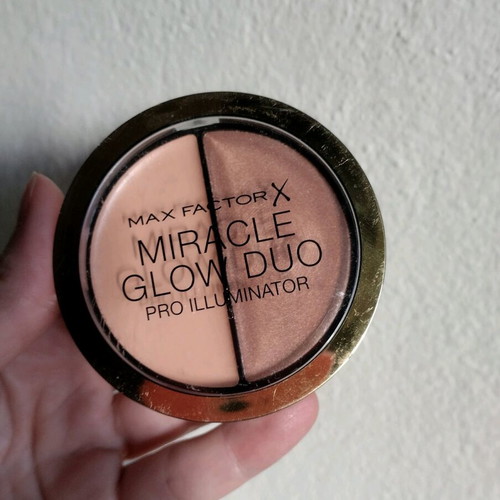Max Factor Miracle Glow Duo new bronzing and highlighter