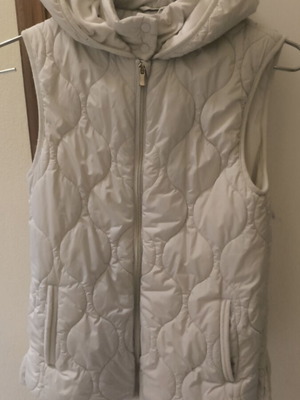 Orchestra white sleeveless jacket for kids size 12, like new