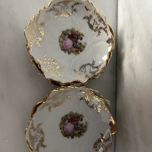 Vintage porcelain set of 6 miniature plates with gold trim
