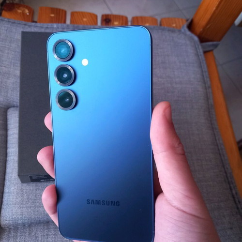 Samsung S25 Navy 128GB 5G smartphone