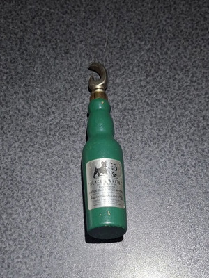Black & White Scotch Whisky Cork Puller vintage, used