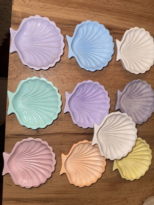 Bombonieres seashells new, available in many colors