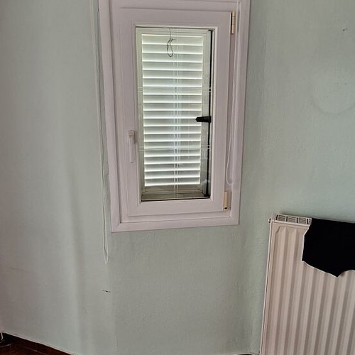 PVC windows and armored security entrance door like new, Finstral with Aubi mechanisms