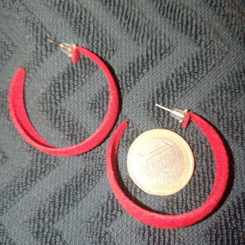 Earrings new, pack of 2 pairs with studs, red and gold