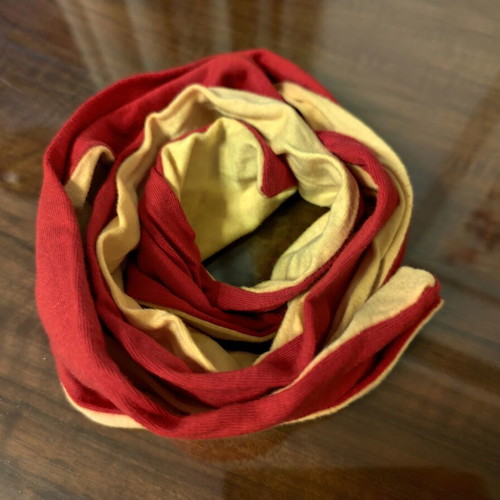 Vintage two-tone cotton belt like new, adjustable, red and yellow